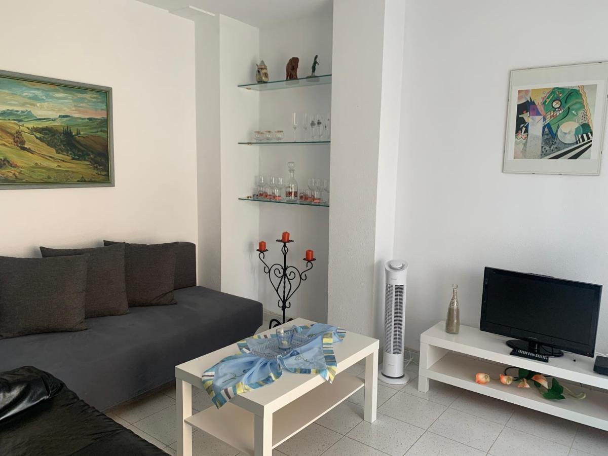 Piso Vacacional Con Piscina En Benicassim Lägenhet Exteriör bild